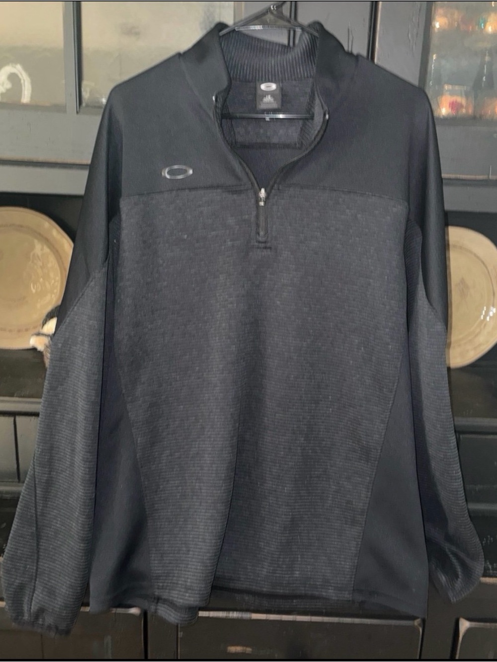 Oakley Men's Black Half-Zip Pullover Sweatshirt